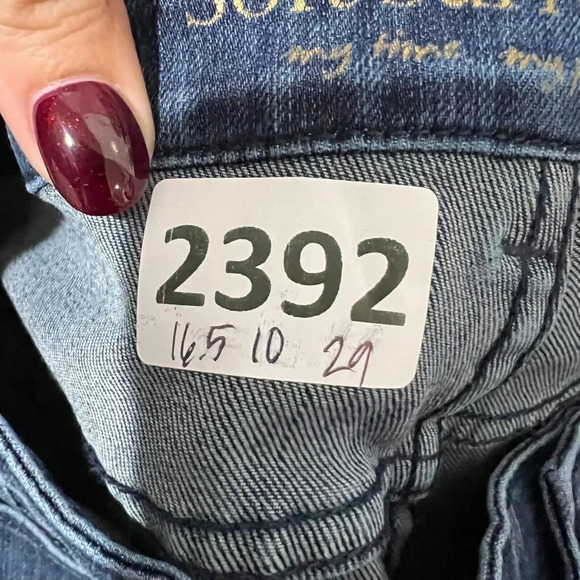 Soft Surroundings Womens Blue Distressed Denim Lean Flare Jeans M 33x29 Mid Ris - Picture 13 of 13